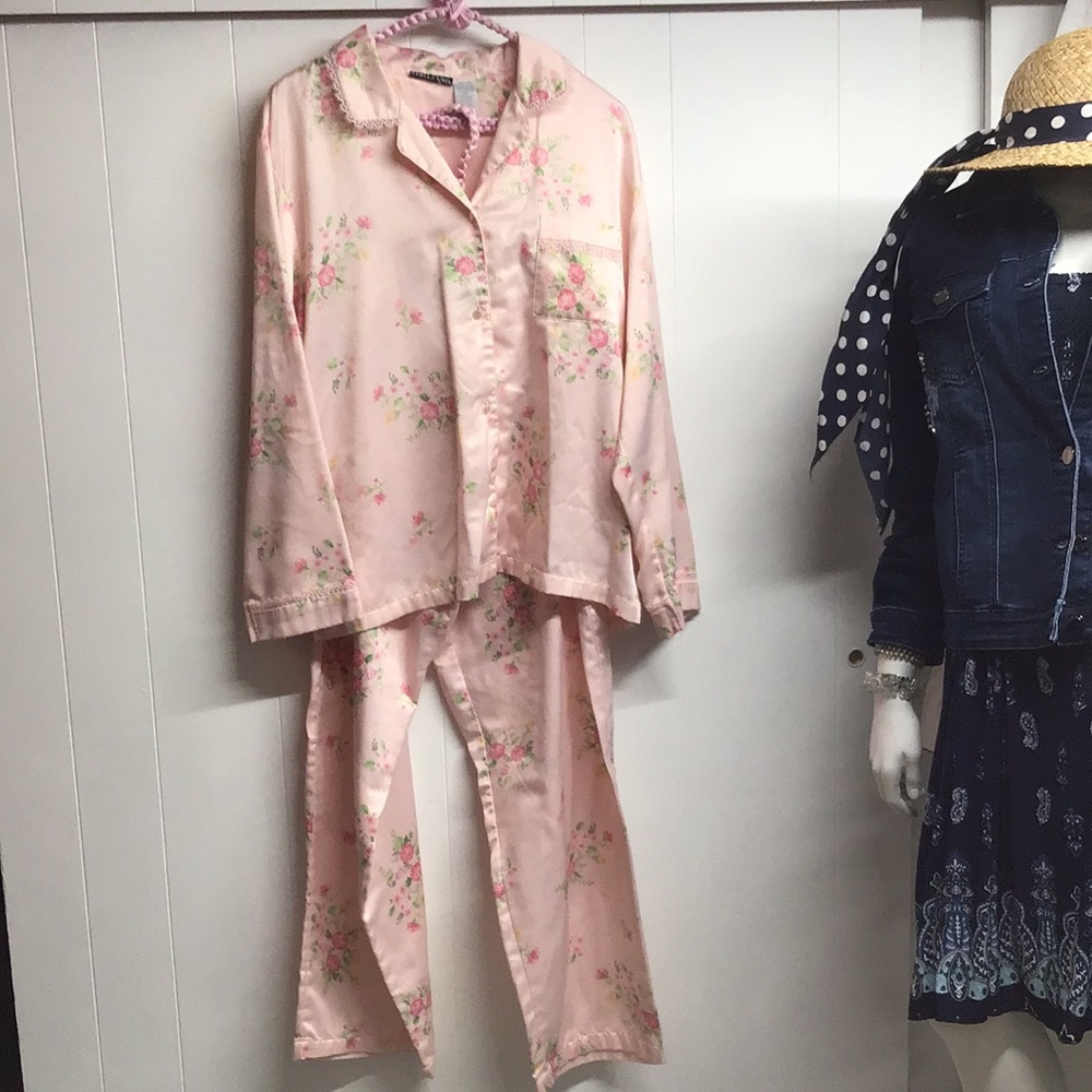 Kids Pink Floral Pajama Set - Soft Satin Sleepwear
